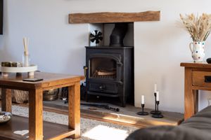 Photo 32- click for photo gallery